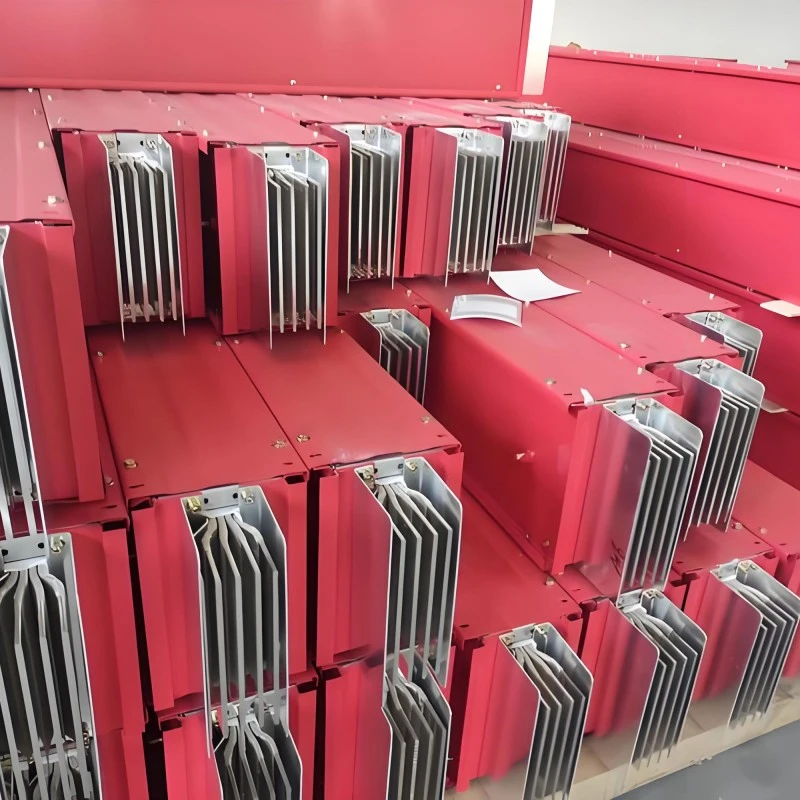 Ugniai atspari žemos įtampos uždara magistralė